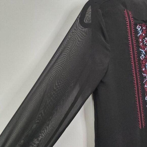 NEW BCBGeneration Embroidered‎ Sheer Sleeve Shift Mini Dress Long Sleeve XS $108 - Picture 4 of 15